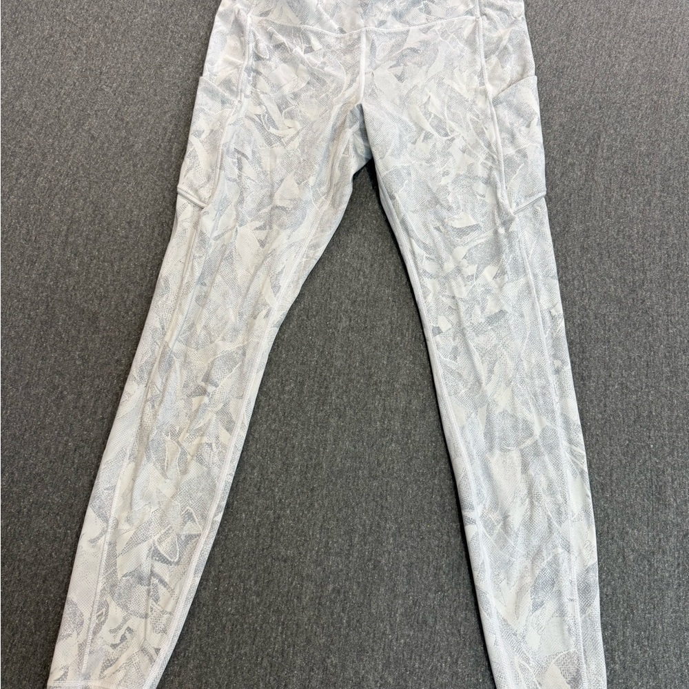 Lululemon Athletica Gray Patterned Leggings